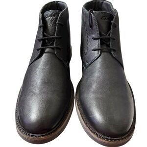 Clarks Black Leather Chukka Boots · Men’s Size 12